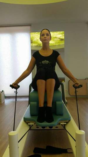 FOTO/ Andreea Marin, torturată de antrenorul de pilates! Ce face "Zâna" ca să scape de kilogramele în plus