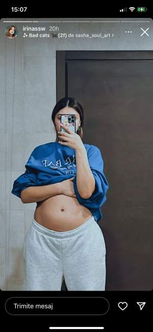 Irina Deaconescu, fotografie cu burtica de gravidă la vedere. Vloggerița va deveni mamă anul viitor, pentru a doua oară