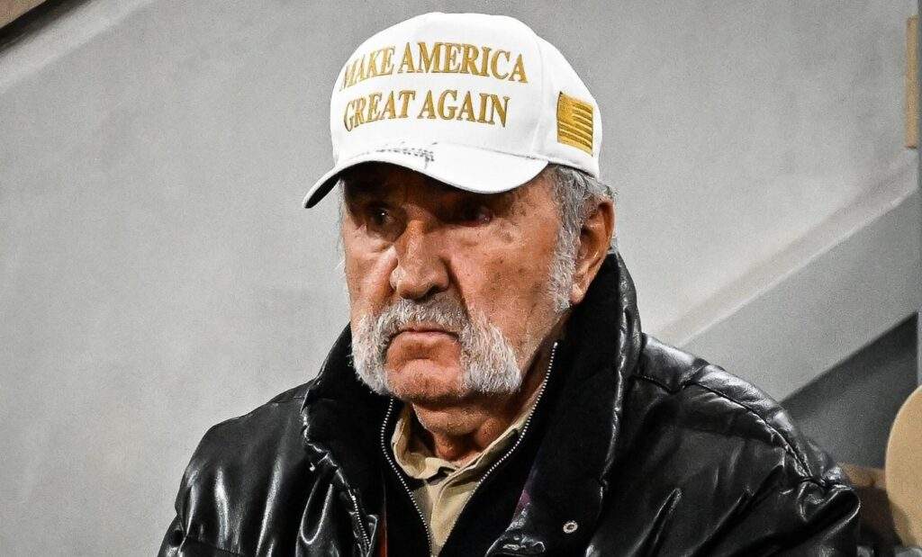 Cu ce se ocupă rom&acirc;nii care l-au surclasat pe Ion Ţiriac &icirc;n topul ierarhiei miliardarilor anunţat de americani