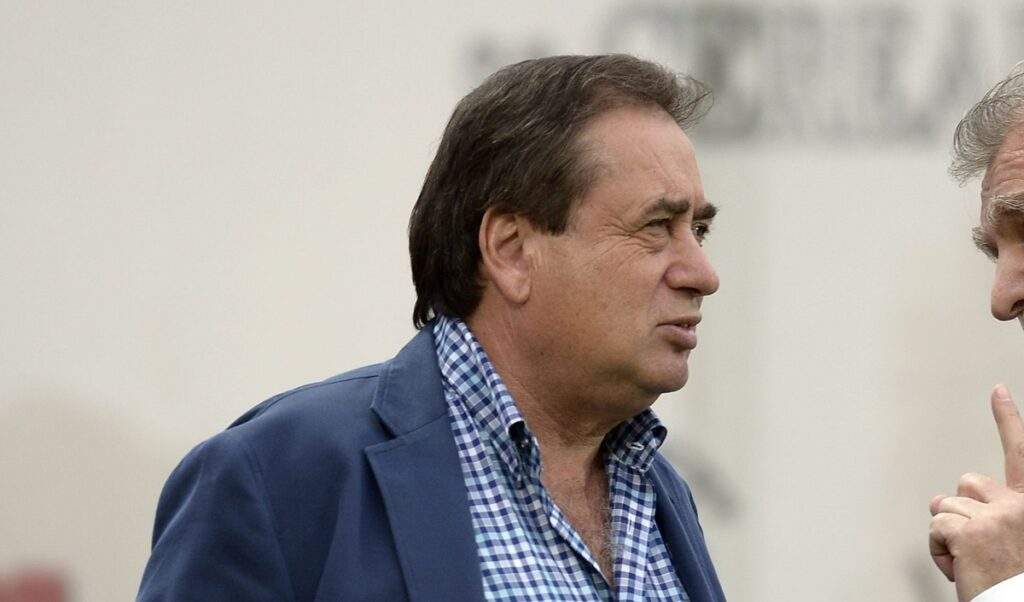 A fost cel mai bogat rom&acirc;n, dar şi-a risipit averea fabuloasă. Cine e femeia care “l-a curăţat” de bani