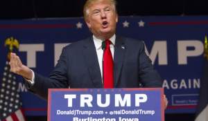 Trump rupe tăcerea după ce s-a aflat că e la un pas de moarte! A explicat exact ce se întâmplă, ce sunt semnele de pe mâini