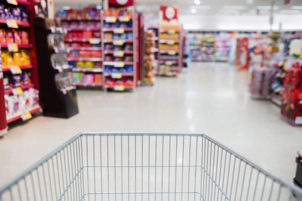 Motivul pentru care supermarketurile din Rom&acirc;nia nu au ferestre. Vei privi altfel magazinele de acum