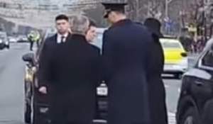 SPP-istul lui Nicusor Dan, din nou în centrul atenţiei! Gestul acestuia când cineva s-a apropiat de preşedinte, a reacţionat imediat