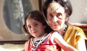 Cum arată fiica celei mai bătrâne mame din România la 21 de ani! Imagini uluitoare cu Eliza, nici nu zici că e ea