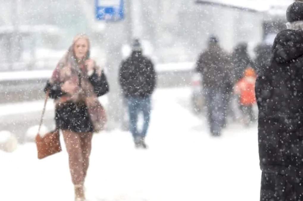 Ninsori &icirc;n martie, &icirc;n București: Vești de la meteorologi despre ultimele zile de iarnă