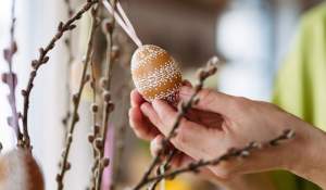 Cele mai frumoase mesaje de trimis pe WhatsApp de Florii. Cine își sărbătorește numele în această zi de mare sărbătoare