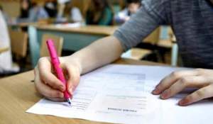 De ce ar trebui schimbată urgent Evaluarea Națională. Analiza unei directoare din București despre problemele actualului sistem