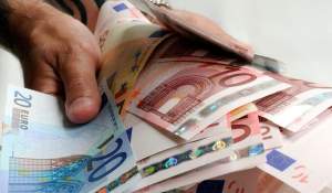 Notificări ANAF pentru veniturile din străinătate. Ce trebuie să facă românii care au încasat bani în 2025 din Germania, Italia sau Marea Britanie
