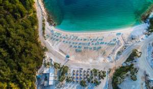 Locurile din Grecia unde canicula nu ajunge. Aici poți petrece concediul chiar și în august, festinațiile cu 27-29°C