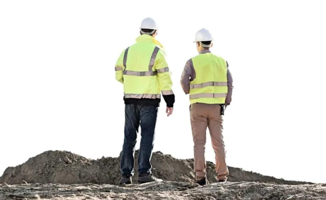Pericolul ascuns sub păm&acirc;ntul Rom&acirc;niei. Avertismentul unui expert american despre mineralele critice din ţara noastră