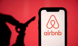 Airbnb începe verificările în România. Ce apartamente riscă să fie eliminate de pe platformă în 14 zile
