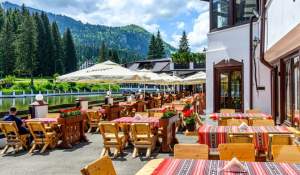 De ce sunt atât de scumpe restaurantele din zonele turistice din România. Explicația care a aprins dezbaterea online: „Mai ieftin mănânci în Italia”