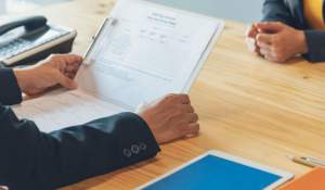 Piața muncii încetinește în România. Unde se mai fac angajări și ce domenii au cele mai multe locuri de muncă vacante