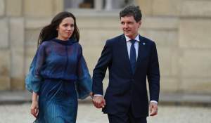 Detaliile din declaraţia de avere a Mirabelei Grădinaru. Terenurile, casele, mașinile, investițiile partenerei președintelui