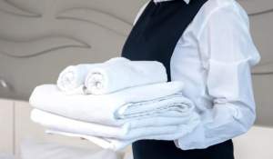 De ce prosoapele din hotel sunt aproape întotdeauna albe. Motivul real nu ține doar de curățenie