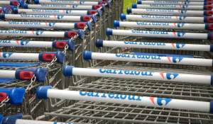 Ce urmează pentru clienții și angajații Carrefour România. Schimbările pregătite după preluarea de către frații Dedeman