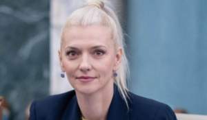 Averea declarată de Alina Gorghiu. Câți bani încasa din Parlament și ce venit avea soțul său la Londra