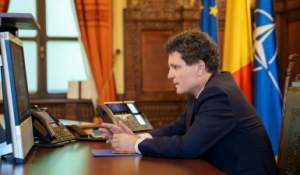 Românii scapă de cea mai DURĂ taxă! Nicuşor Dan a semnat decretul care amână aplicarea, AVEM documentul