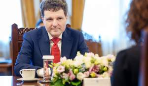 DOCUMENT Este fără precedent! Nicuşor Dan a semnat 14 decrete luni seară, deciziile se aplică în prima secundă