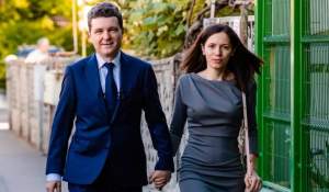 Mirabela Grădinaru, apariție spectaculoasă! Cum a fost fotografiată Prima Doamnă când credea că NU o vede nimeni