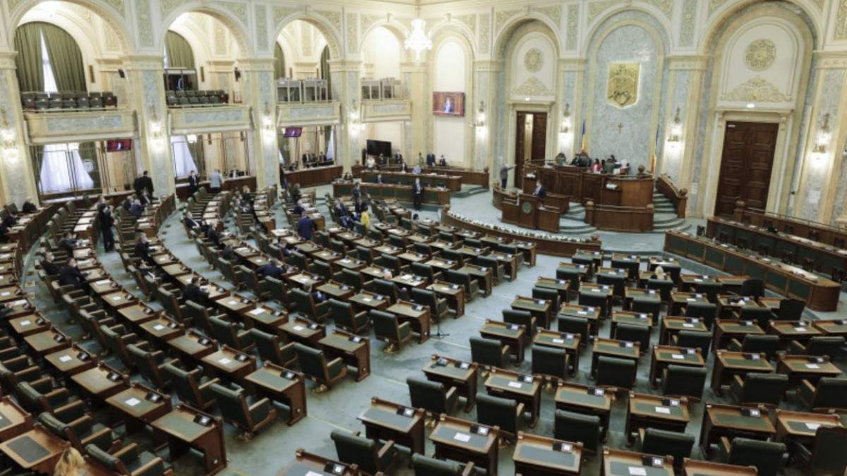 Scandal &icirc;n Parlament pe legea integrității. USR, PSD și PNL și-au aruncat acuzații dure &icirc;n plen