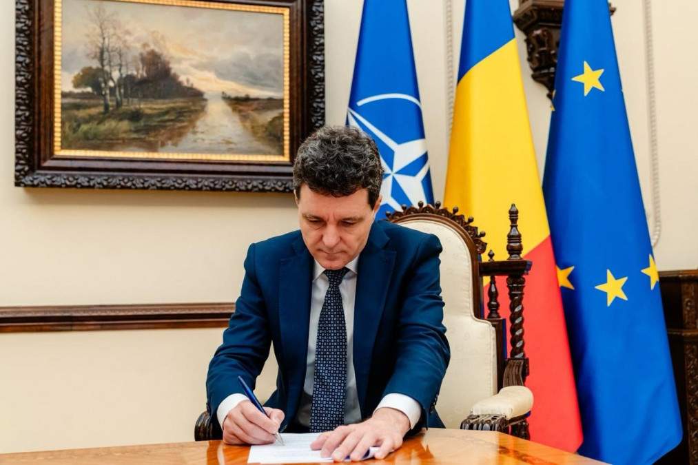 GATA! Nicuşor Dan a semnat decretul!