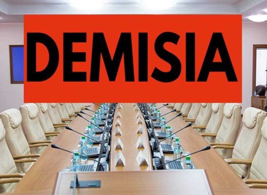 Este vestea ZILEI! Ministra și-a dat DEMISIA!