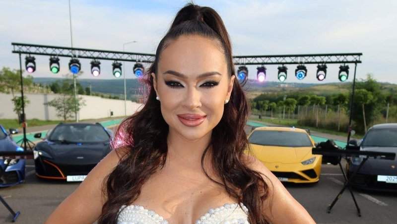 Vlăduța Lupău a ajuns pe mâna medicilor! E în spital, cu perfuzie