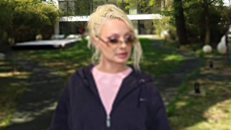 Cum se simte Alexandra Stan la mai bine de o săptămână de când a născut. Artista a mers astăzi la medic