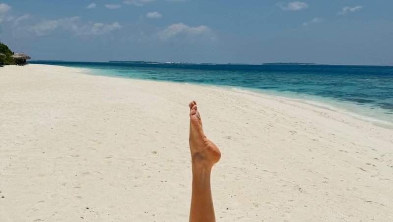 Loredana Groza fură startul verii cu imagini hot! S-a pozat în cele mai provocatoare poziții