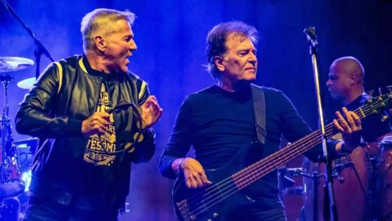 Prima reacție a trupei Holograf după moartea lui Iulian Vrabete. Basistul avea 70 de ani