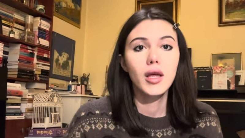 Tiktokerița Tabacu a dezvăluit ce se ascunde în spatele provocărilor controversate: ”Nu am înnebunit”
