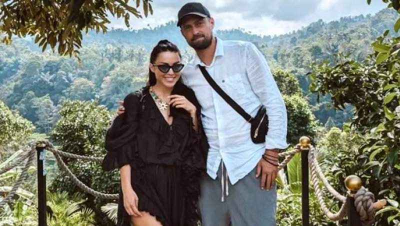 Cum s-au cunoscut Gabi Tamaș, câștigătorul Asia Express, și soția lui, Ioana. Sunt căsătoriți de 13 ani și au împreună o fiică