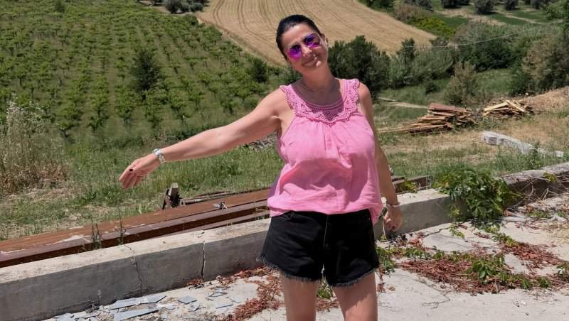 Gabriela Cristea demolează casa din Italia. De ce a renunțat să o mai renoveze
