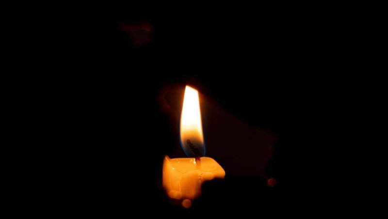 Tragedie în vacanță! Un adolescent de 18 ani a murit brusc, iar tatăl face acuzații șocante