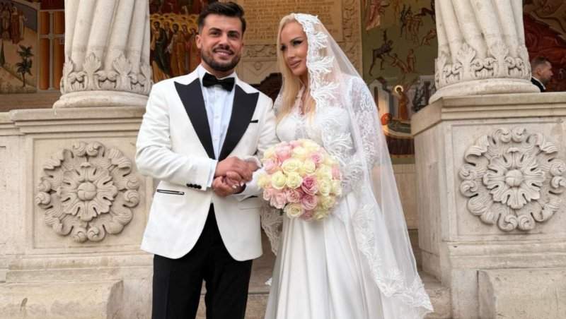 Simona Trașcă și Marian Buzilă s-au căsătorit religios! Primele imagini cu cei doi miri