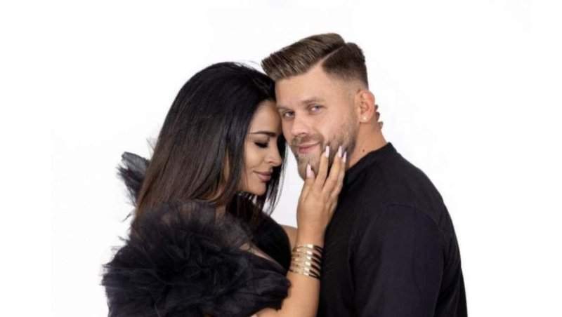 Ema Oprișan de la Insula iubirii îl acuză pe Răzvan Kovacs că a înșelat-o. Dezvăluiri dureroase despre divorț