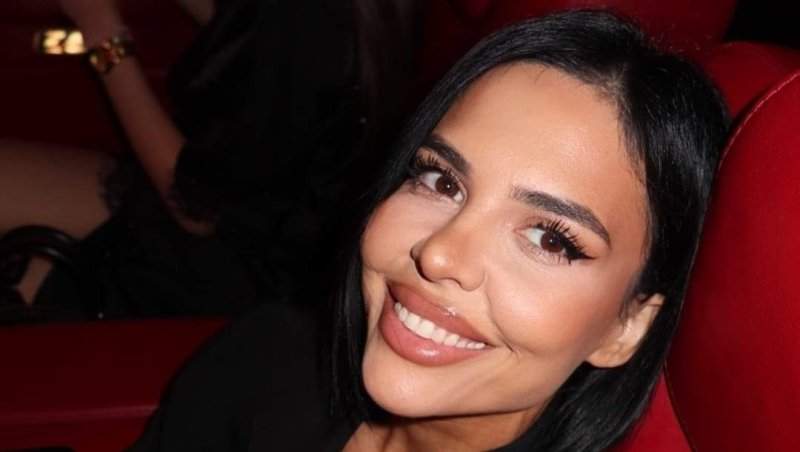 Cum arată Andreea Popescu după ce s-a operat. Vedeta s-a întors la medic
