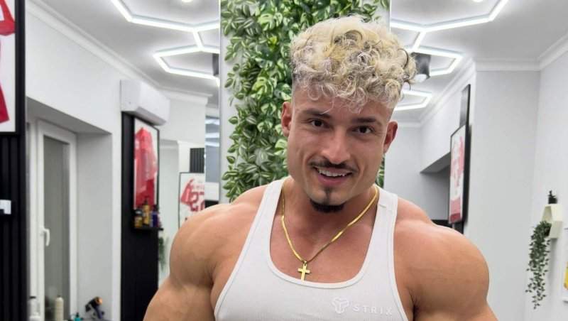 Povestea de viață a lui Andrei Bordeianu. Cum a devenit cunoscut influencerul de 29 de ani și de ce este apreciat mai ales de băieți