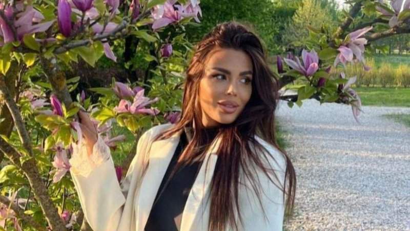 Cristina Petre, schimbare de look după despărțirea de Andrei Rotaru? Cum s-a afișat fosta concurentă de la Insula Iubirii
