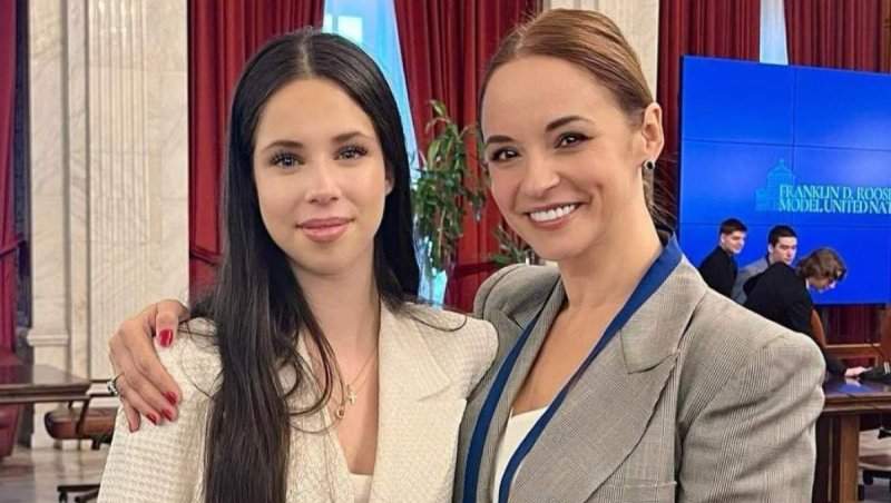 Cum își așteaptă Andreea Marin fiica acasă. Violeta se întoarce din America
