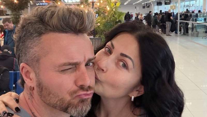 Gabriela Cristea și familia au plecat în vacanță! Ce face vedeta atunci când vrea să petreacă timp numai cu soțul
