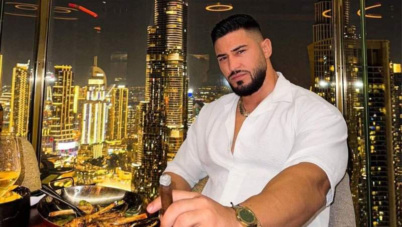 Cu cine se afișează Bogdan Mocanu după presupusa despărțire de Iasmina. Influencerul s-a fotografiat cu o femeie foarte importantă din viața lui