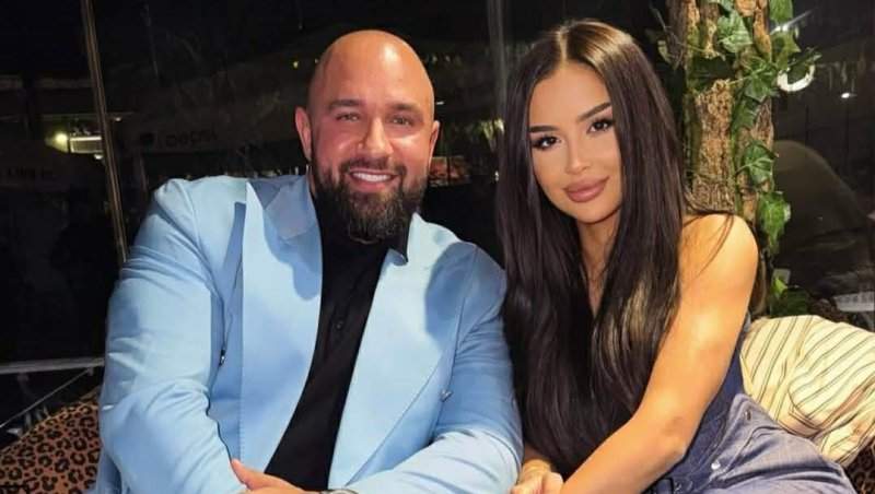 Alex Bodi și Anca s-au împăcat! Bruneta, apariție surpriză la aniversarea fiicei afaceristului