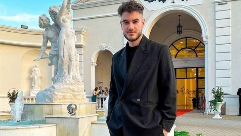 Theo Zeciu de la Power Couple s-a trezit că numele îi este folosit ilegal. A aflat întâmplător că promovează jocuri de noroc