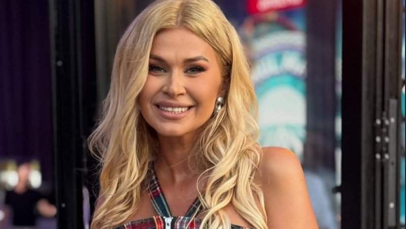 Oana Tomoiagă, nașă la nunta unor prieteni apropiați! Ținuta specială purtată de concurenta de la Asia Express