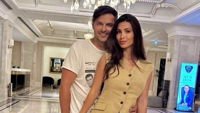 Cât de romantici sunt Liviu Vârciu și Anda Călin! În ce ipostaze inedite s-au fotografiat