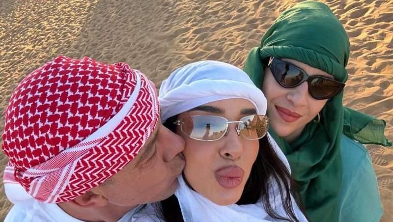 Imagini rare cu Cristina Ștefania și părinții ei! I-a dus în vacanță