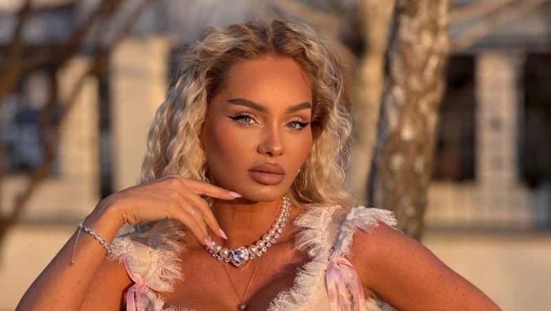 Maria Constantin a atras toate privirile de ziua ei de naștere! Artista a avut parte de o petrecere grandioasă