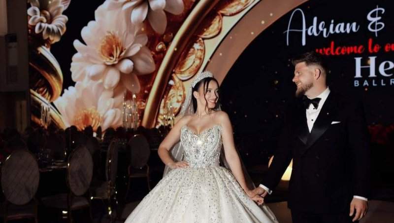 Alexandra Cotruș a avut o nuntă de poveste! Tortul mirilor a atras toate privirile